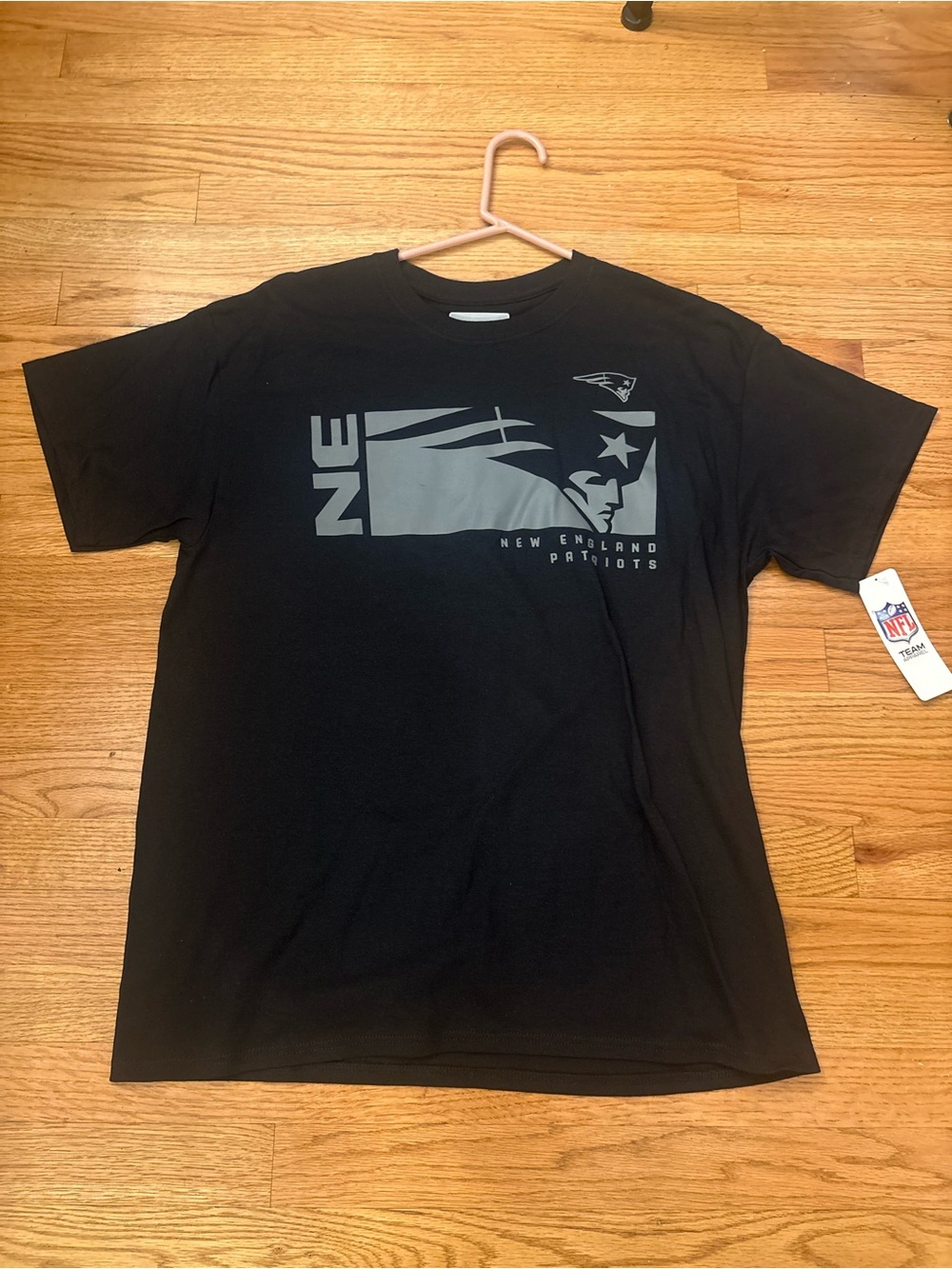 NFL New England Patriots Black Graphic Short Sleeve Tee